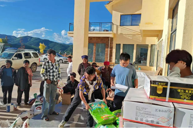 1724248528434792.png 5555555555555555.png